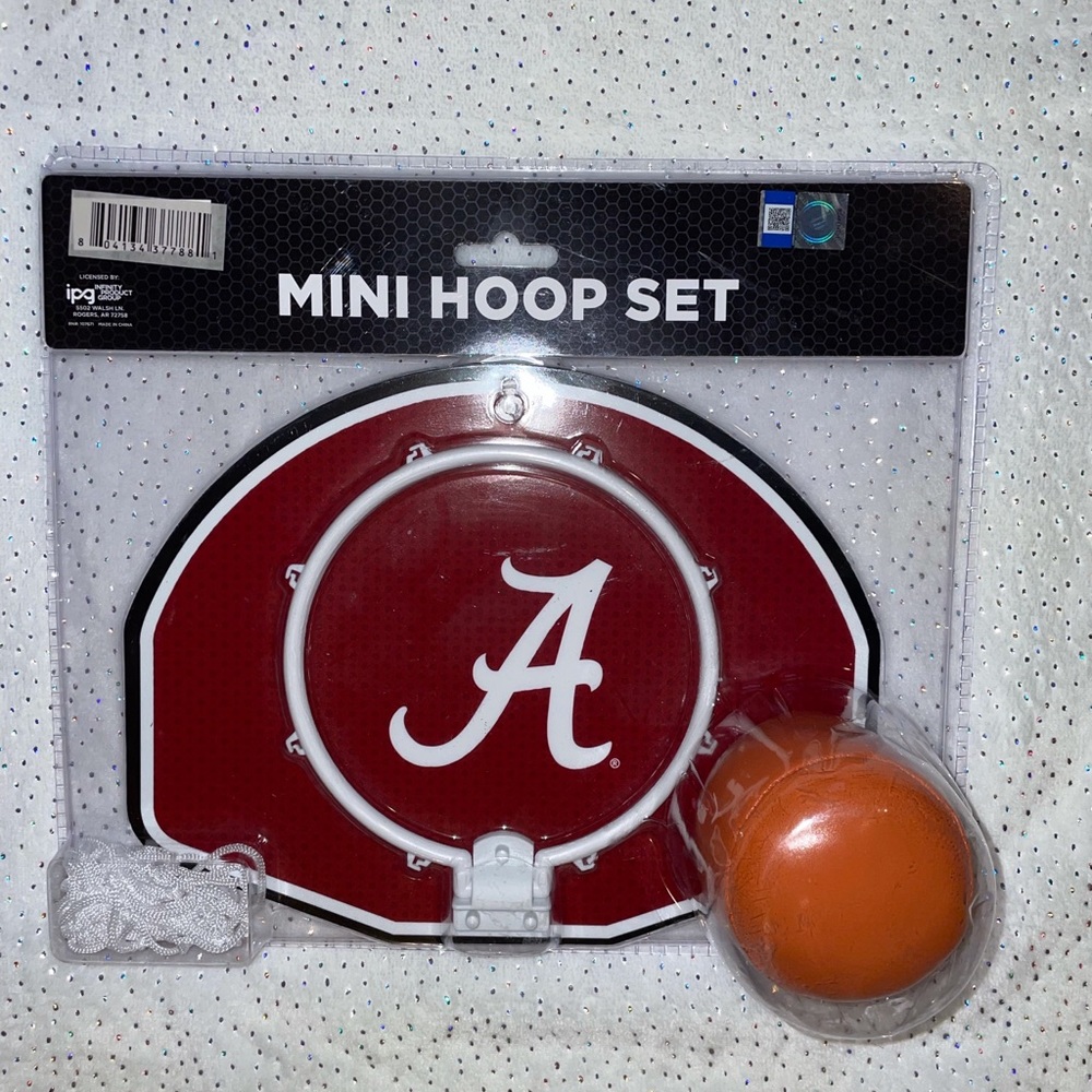 Alabama Crimson Tide mini basketball hoop!